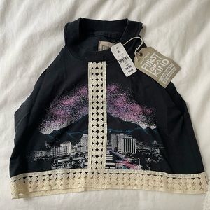 LF Crop Tank Top